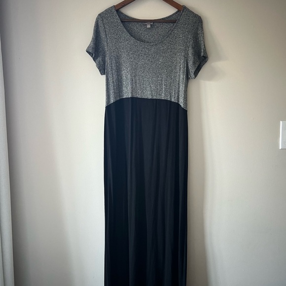 J. Jill Gray and Black Women's Short Sleeve Maxi High Low Dress Size Small - Picture 1 of 10